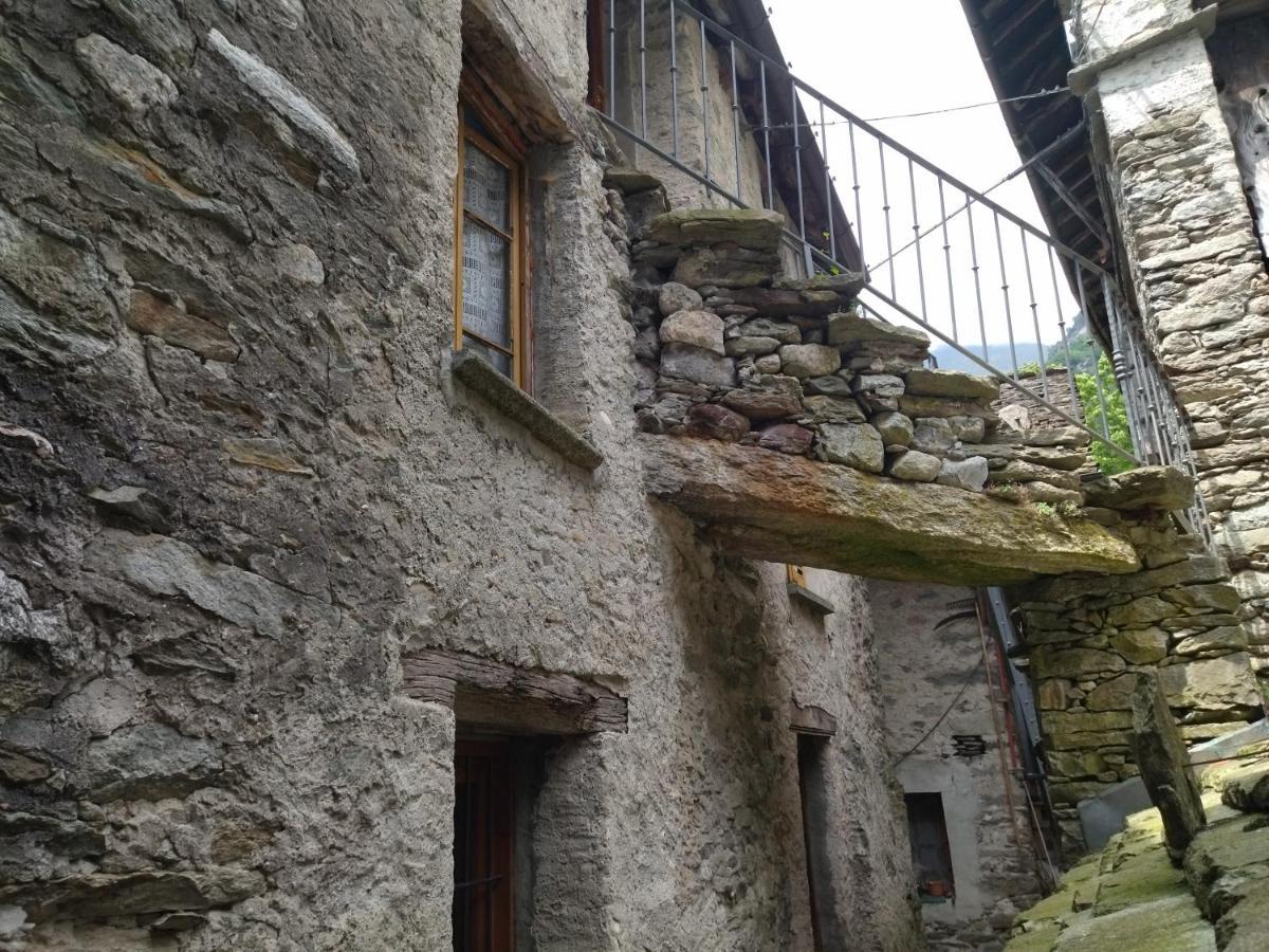 Il Fiume Di Fianco. Appartamento Alta Valsesia Mollia Exteriér fotografie